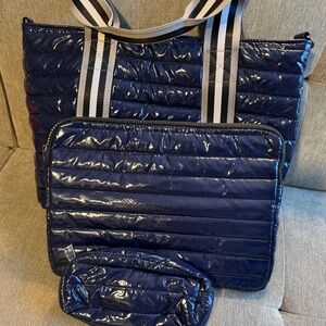 Glossy Puffer Think Rolyn Travel Bag Tote Set